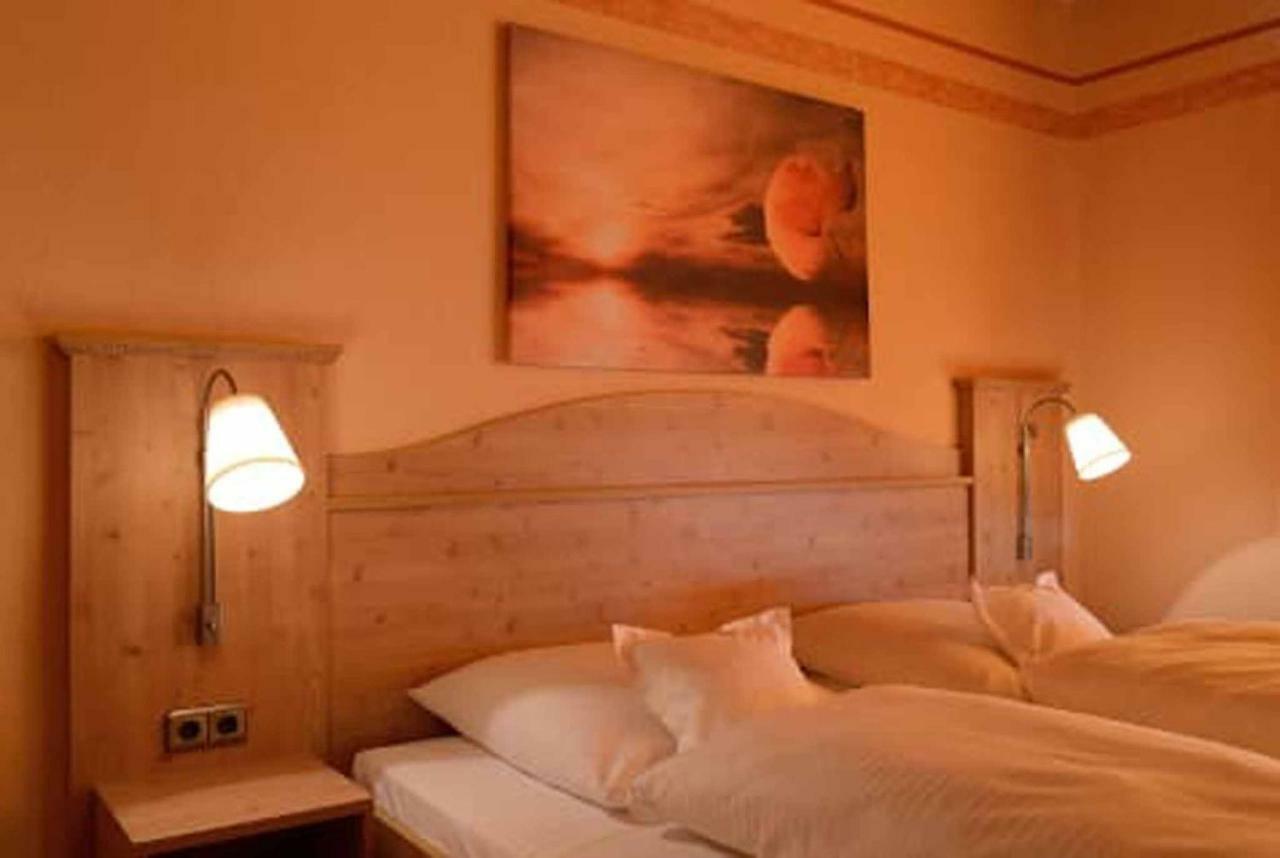 Hotel Bayerischer Hof Waldsassen Eksteriør bilde